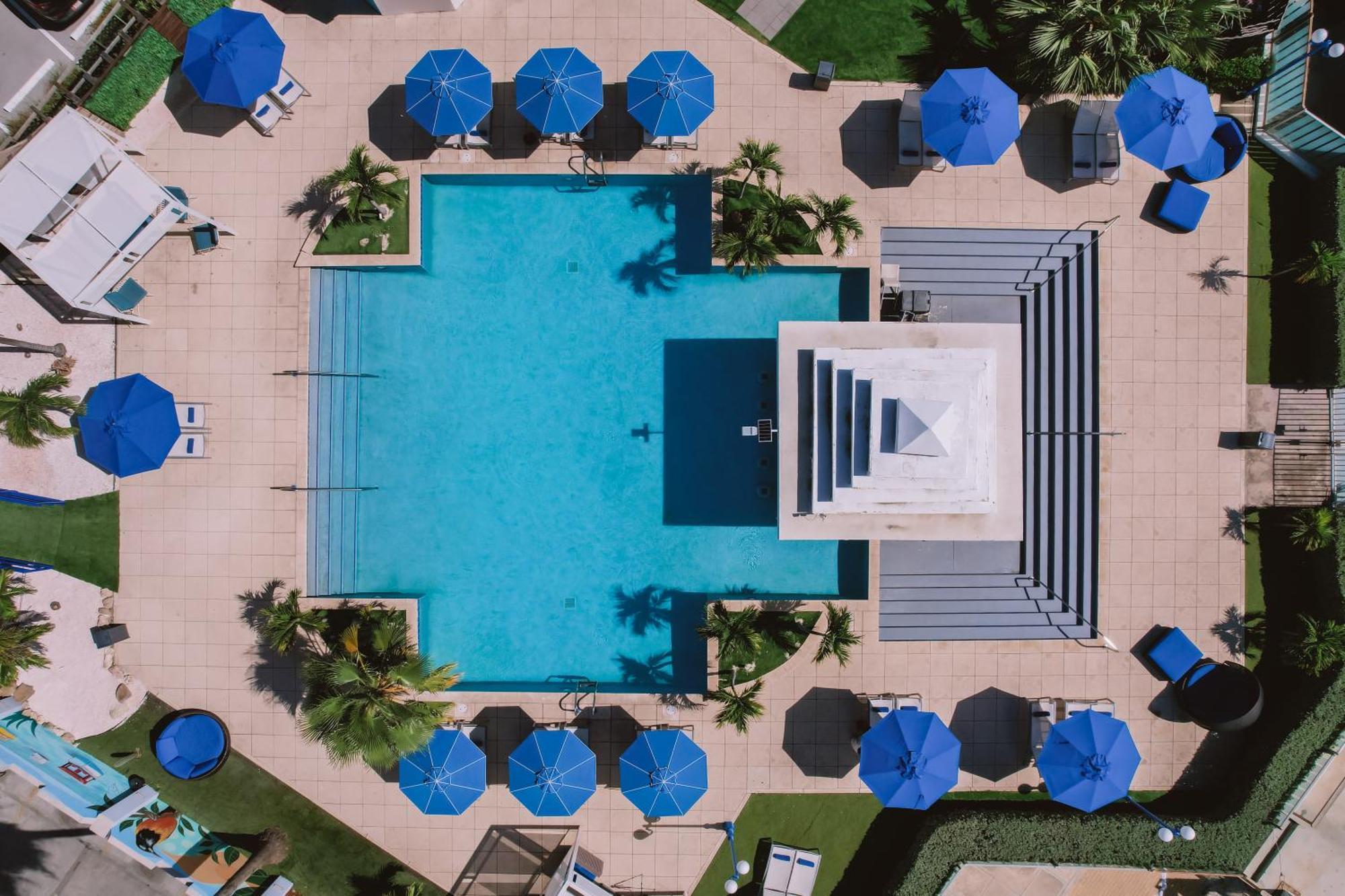 Hotel Tryp By Wyndham Aruba (Adults Only) Palm Beach Exterior foto